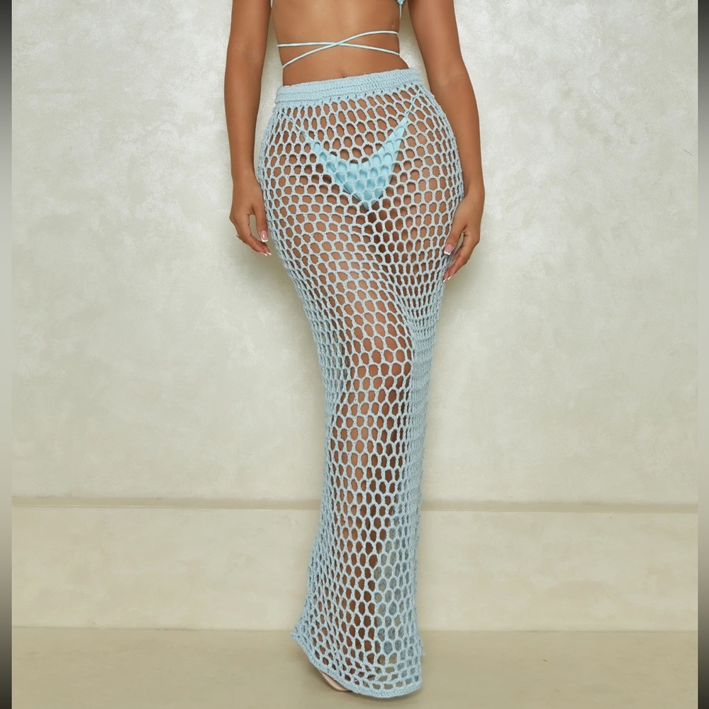 The crotchet maxi cover up -BLUE nwt